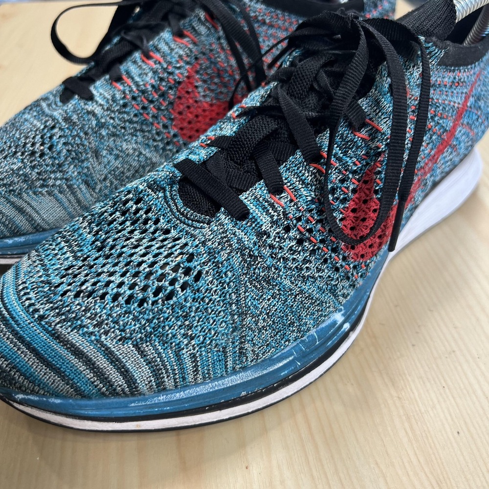 Nike Flyknit Racer Shoes Mens Size 11 Blue Red Knit Running Sneakers 526628-404
